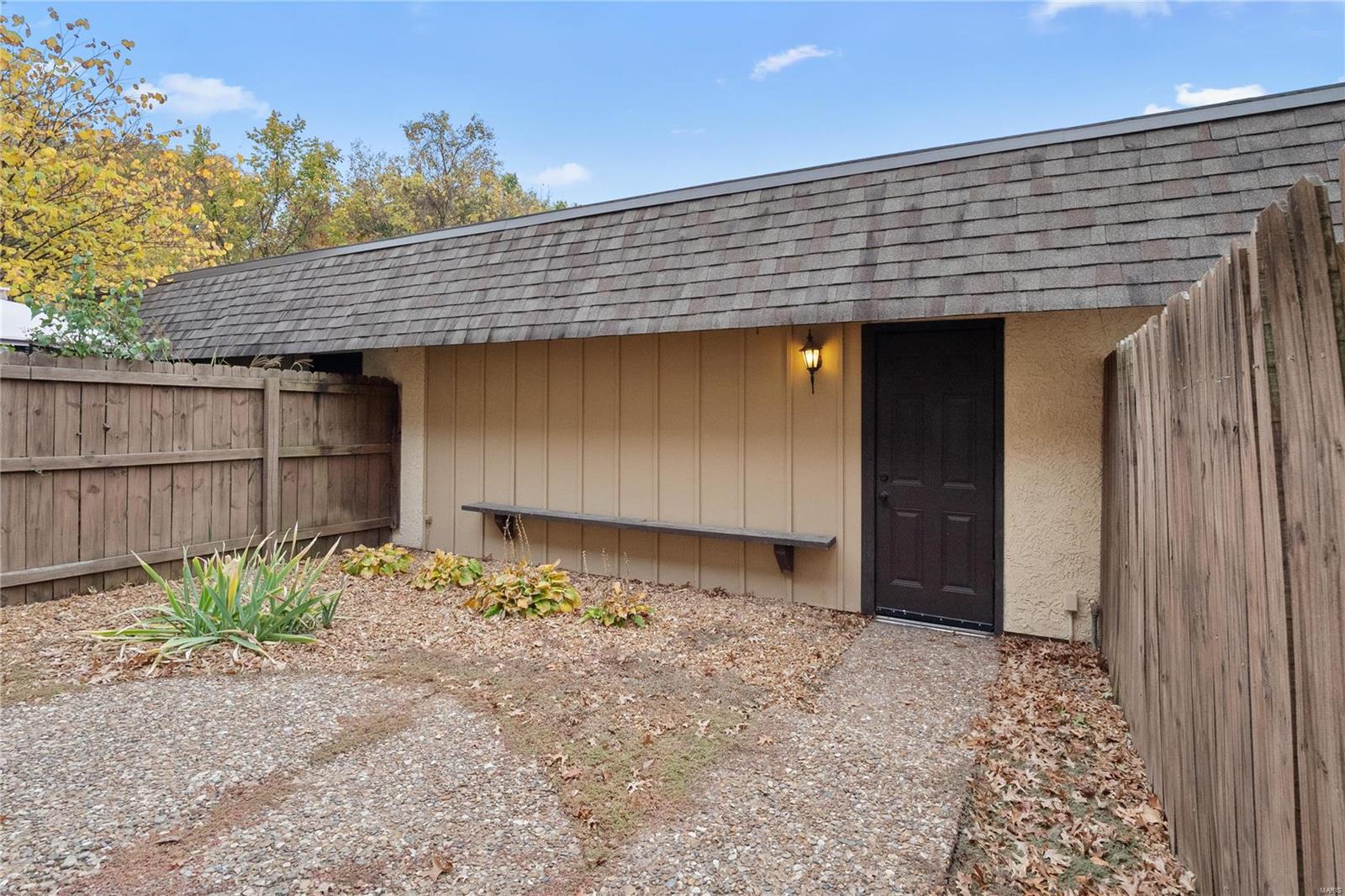 1337 Hampton Road St. Charles, MO 63303 - Photo 5 of 34