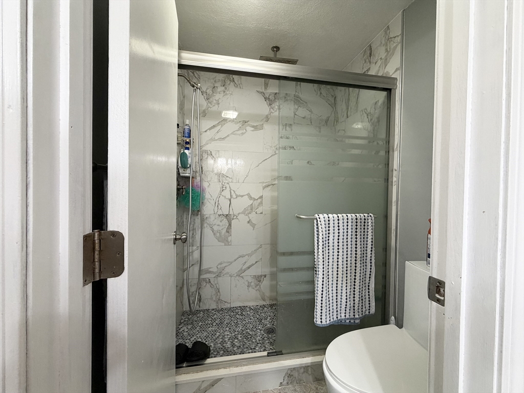 112 Lowell Street, Unit 3 Peabody, MA 01960 - Photo 18 of 23