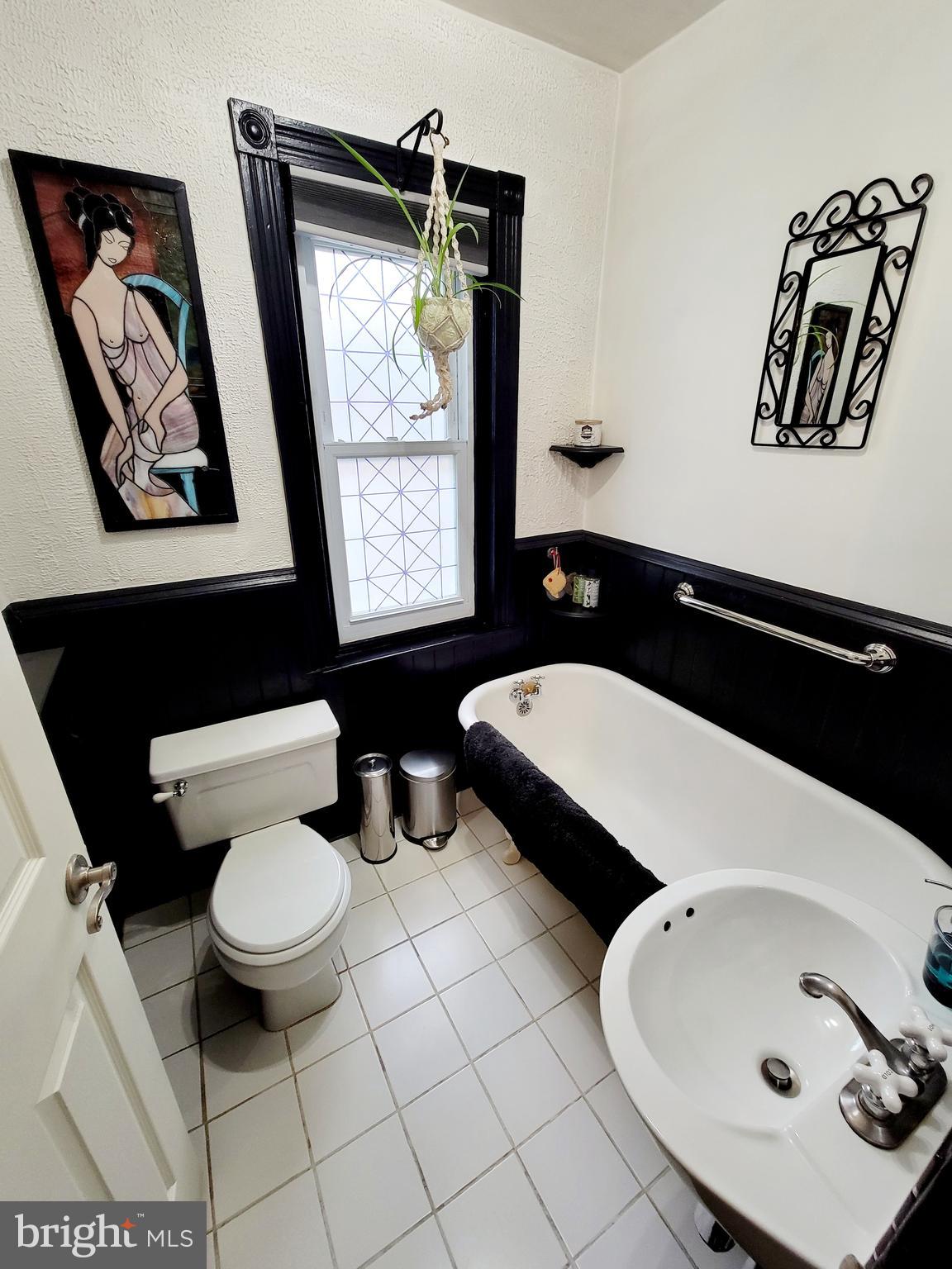 1225 Perry Street Reading, PA 19604 - Photo 10 of 21 Gallery Image 10