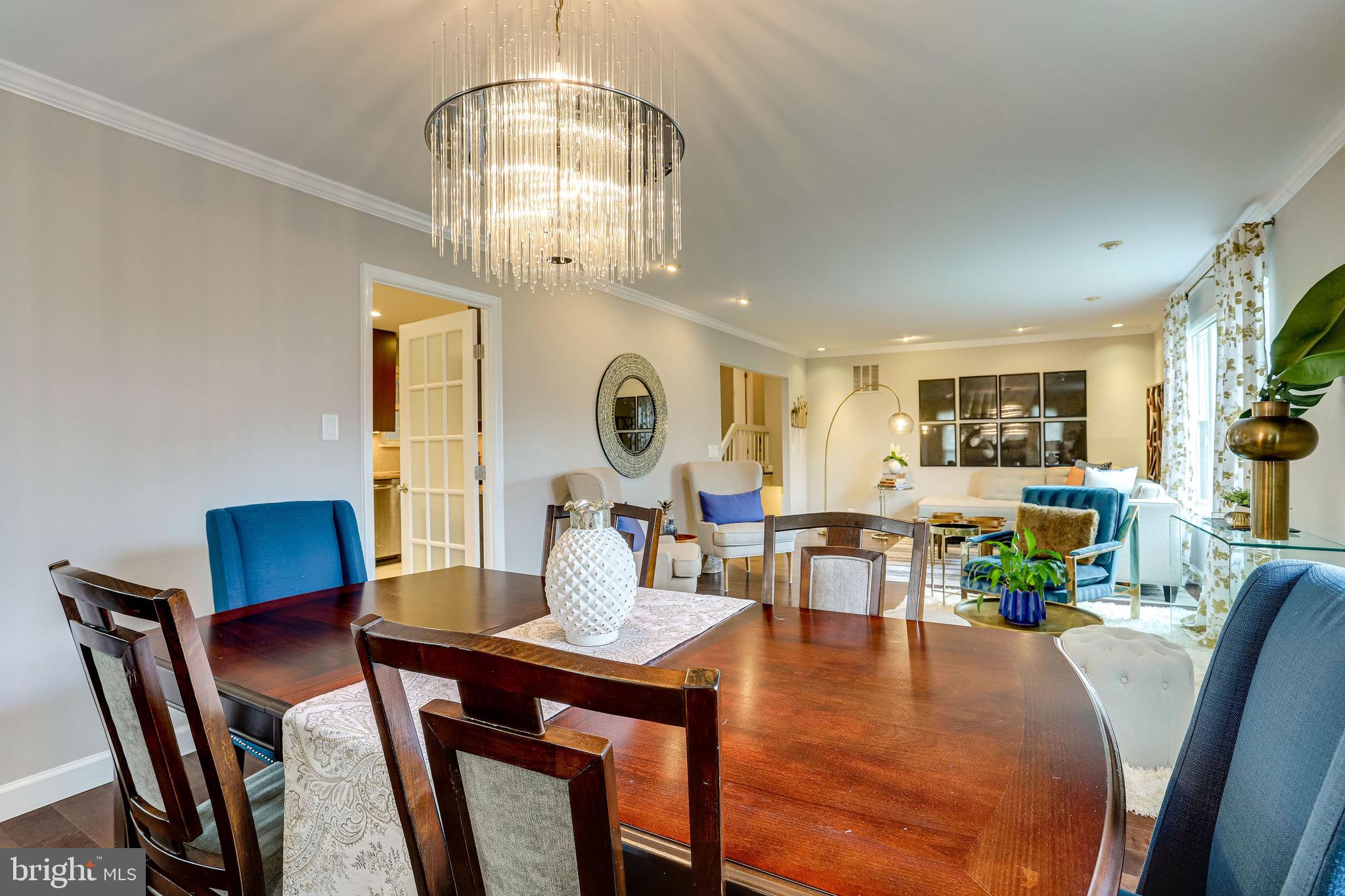 11306 Handlebar Road Reston, VA 20191 - Photo 20 of 82 Dining room