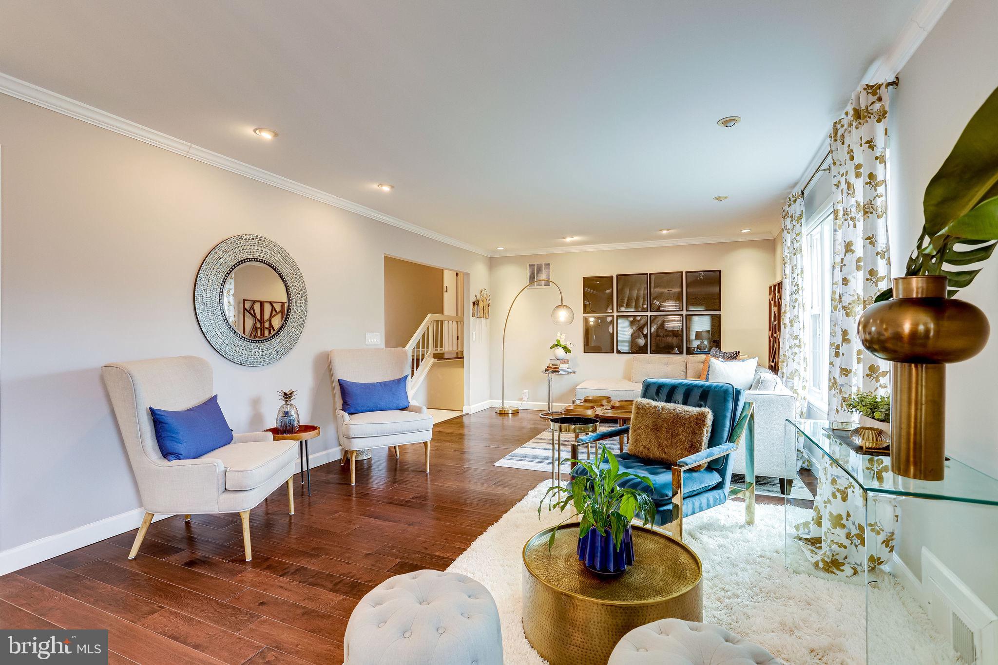 11306 Handlebar Road Reston, VA 20191 - Photo 23 of 82 Livingroom