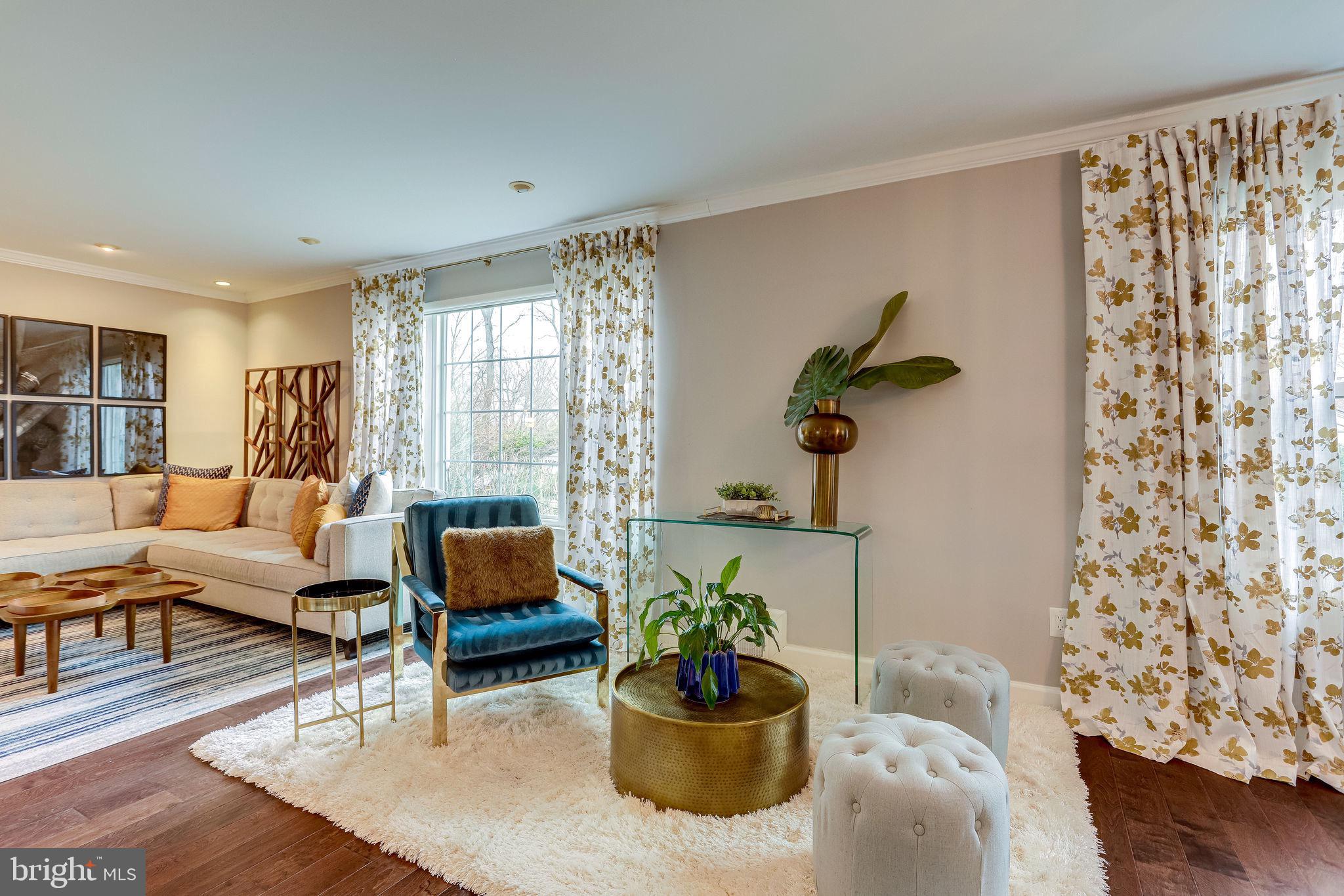 11306 Handlebar Road Reston, VA 20191 - Photo 24 of 82 Formal living room