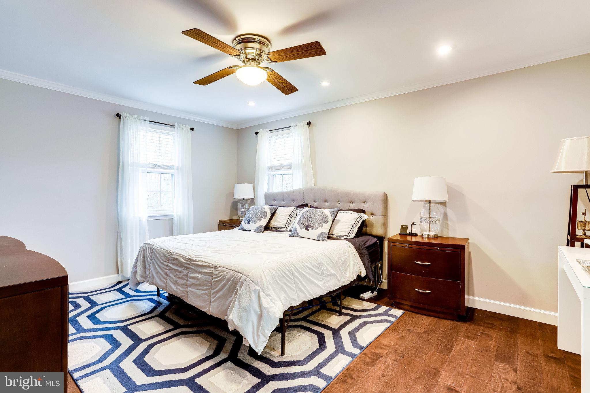 11306 Handlebar Road Reston, VA 20191 - Photo 34 of 82 Master bedroom