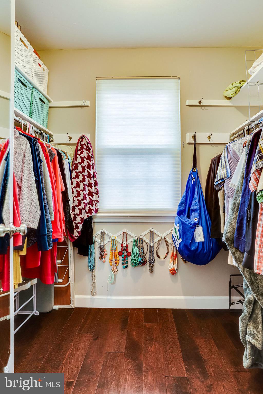 11306 Handlebar Road Reston, VA 20191 - Photo 38 of 82 Walk in master closet