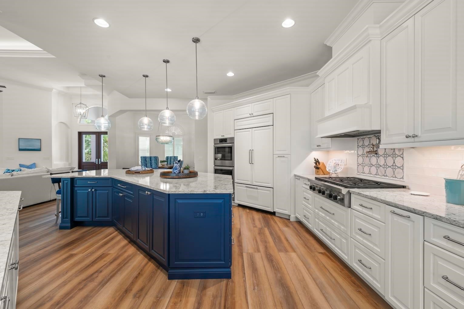 2385 Wulfert Road Sanibel, FL 33957 - Photo 8 of 48 Gallery Image 8