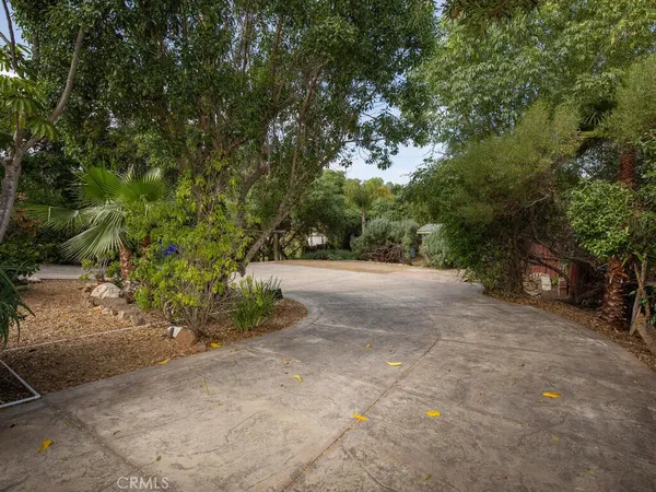 $919,000 | 540 South Barnwell Street, Oceanside, CA 92054