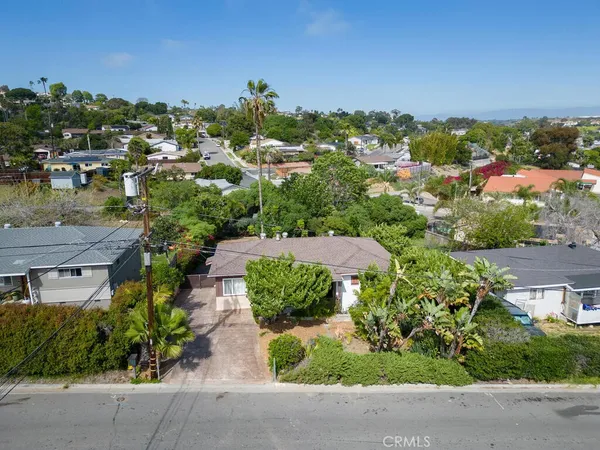$919,000 | 540 South Barnwell Street, Oceanside, CA 92054