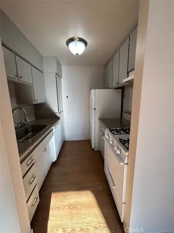 $1,400 | 61737 Desert Air Road, Unit A, Joshua Tree, CA 92252