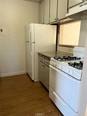 $1,400 | 61737 Desert Air Road, Unit A, Joshua Tree, CA 92252