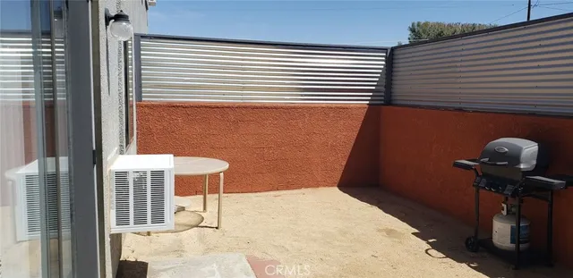 $1,400 | 61737 Desert Air Road, Unit A, Joshua Tree, CA 92252