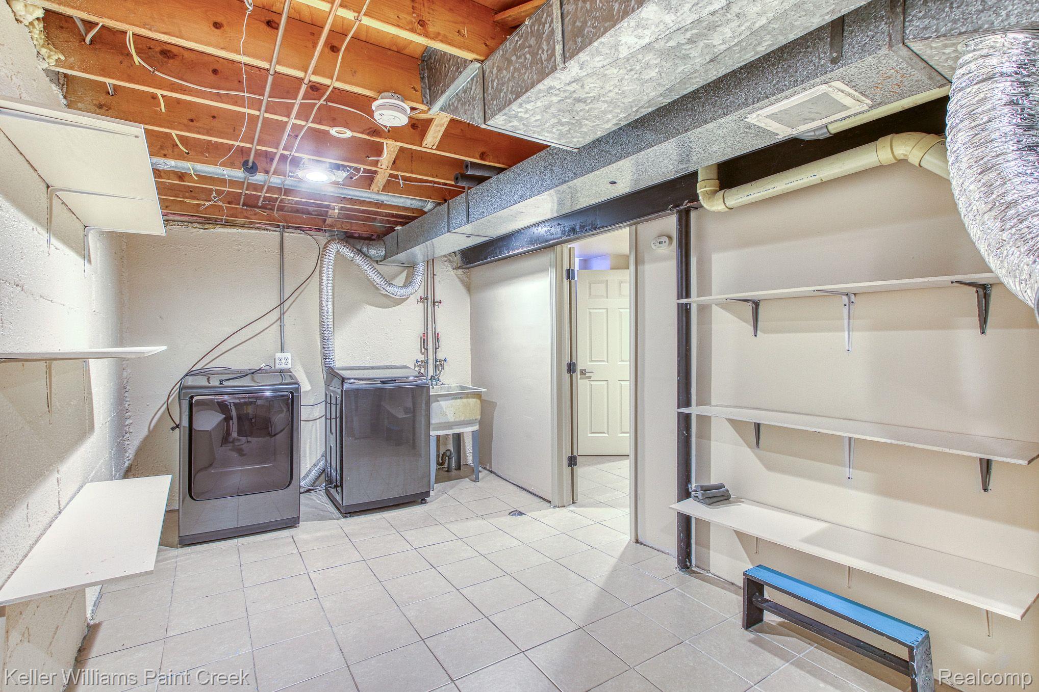 784 Oak Brook Ridge Drive Rochester, MI 48307 - Photo 19 of 23 Gallery Image 19