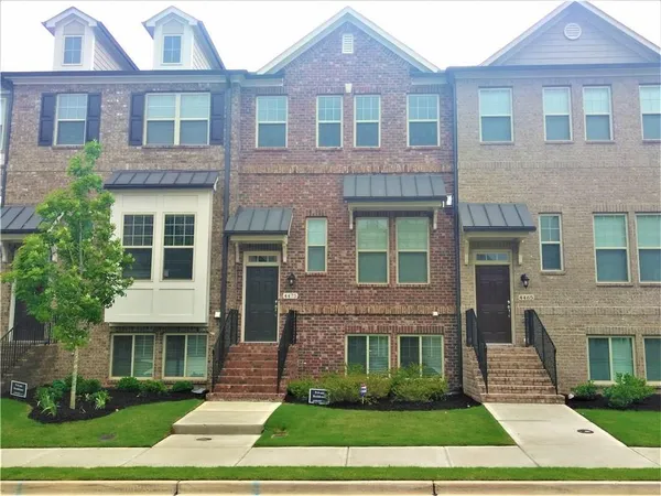 $2,800 | 4475 Donahue Avenue, Sugar Hill, GA 30024