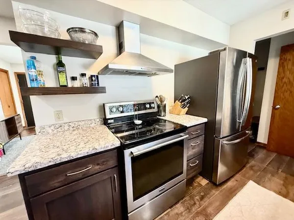 $239,900 | 475 East Csah 10, Vesta, MN 56292