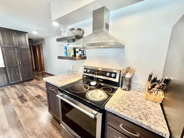 $239,900 | 475 East Csah 10, Vesta, MN 56292