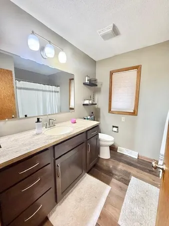 $239,900 | 475 East Csah 10, Vesta, MN 56292