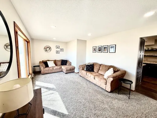 $239,900 | 475 East Csah 10, Vesta, MN 56292