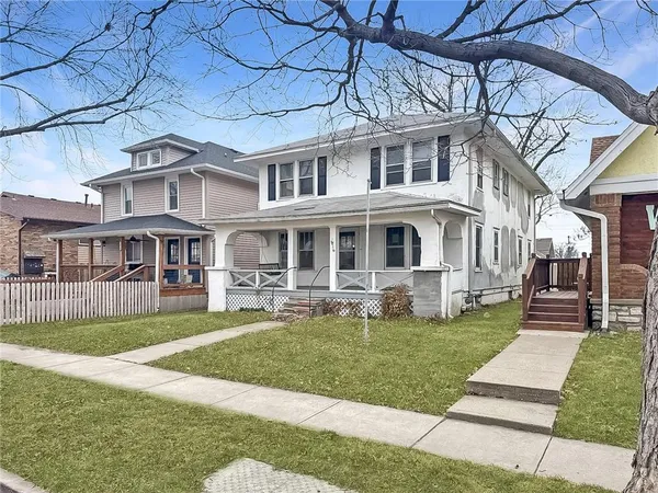 $205,000 | 2016 Fayette Street, Kansas City, MO 64116