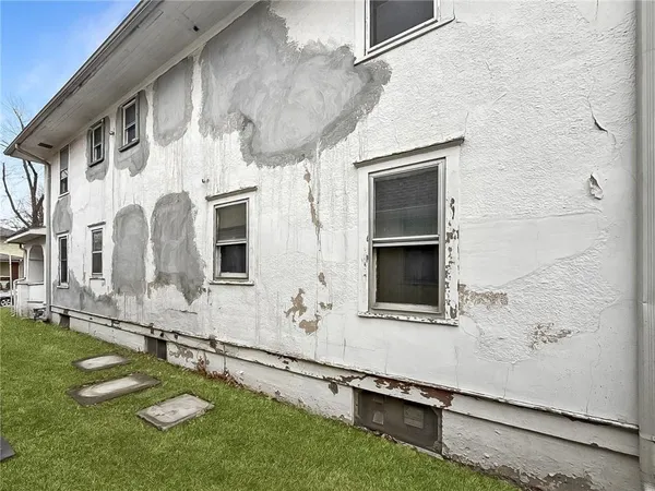 $205,000 | 2016 Fayette Street, Kansas City, MO 64116