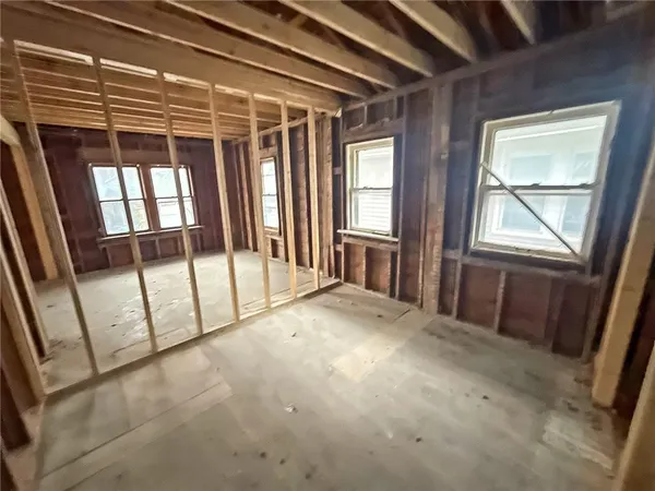 $205,000 | 2016 Fayette Street, Kansas City, MO 64116