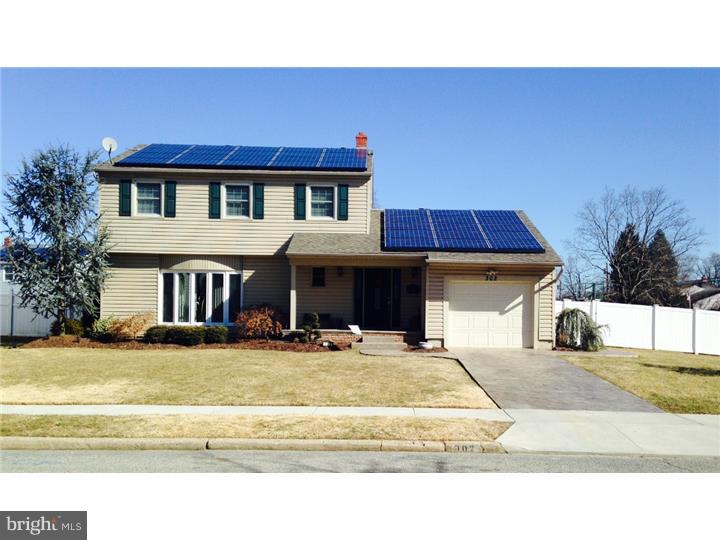 302 Colonial Road Edgewater Park, NJ 08010 - Photo 1 of 21 Gallery Image 1