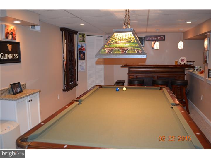 302 Colonial Road Edgewater Park, NJ 08010 - Photo 19 of 21 Gallery Image 19