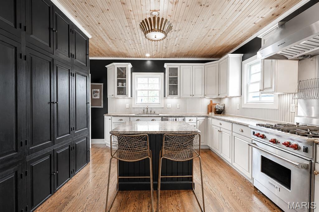 9242 Clayton Road Ladue, MO 63124 - Photo 17 of 53 Gallery Image 17