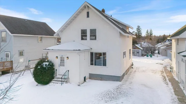 $145,000 | 307 Frantz Street, Buhl, MN 55713