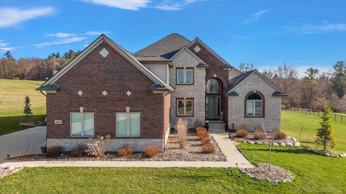 8166 Morningside Drive Romeo, MI 48065 - Photo 2 of 81