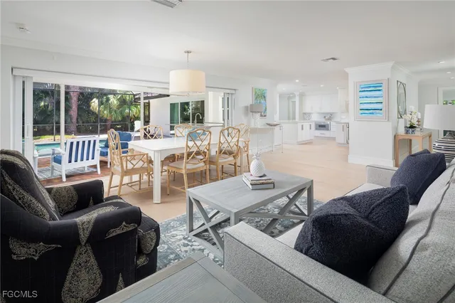 $22,500 | 635 Fountainhead Lane, Naples, FL 34103