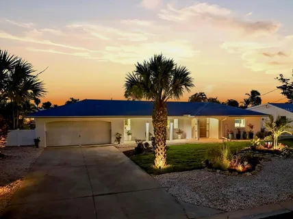 $2,175,000 | 617 Dundee Lane, Holmes Beach, FL 34217