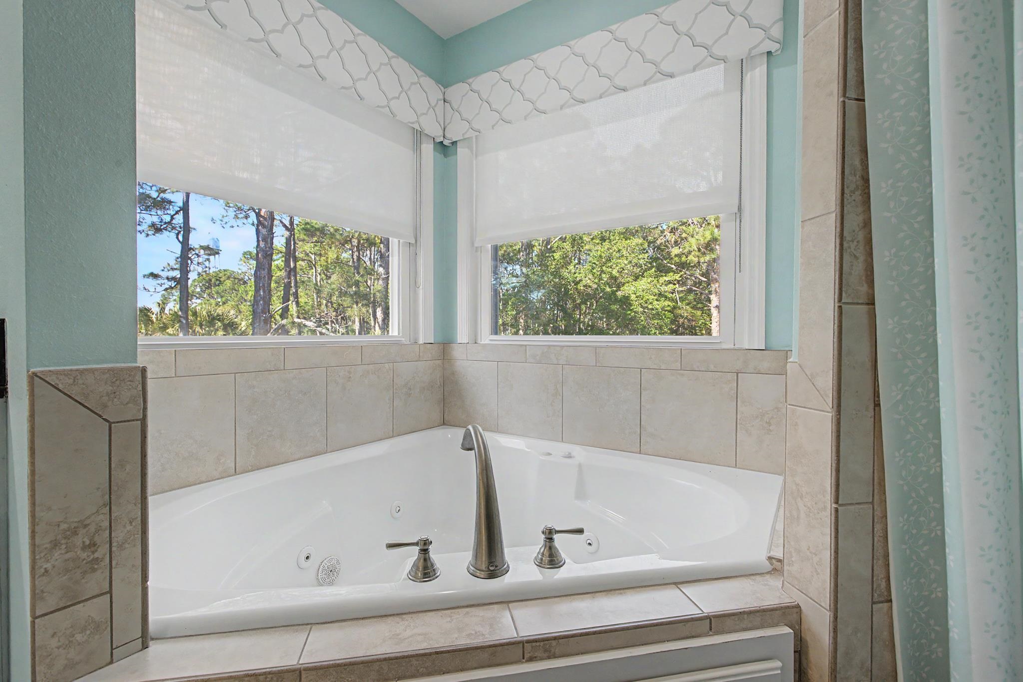 214 Harbor Circle Alligator Point, FL 32346 - Photo 22 of 70