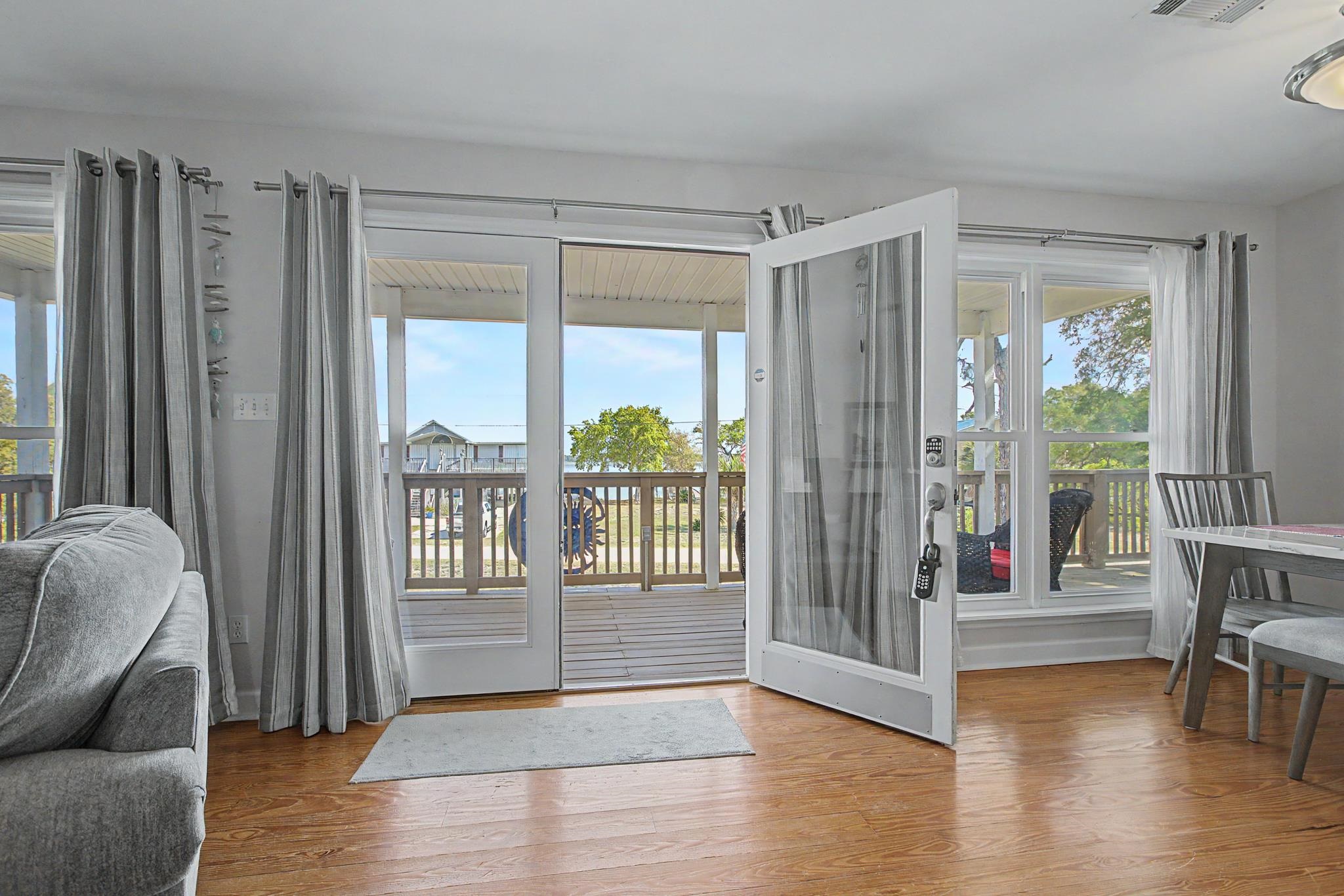 214 Harbor Circle Alligator Point, FL 32346 - Photo 5 of 70