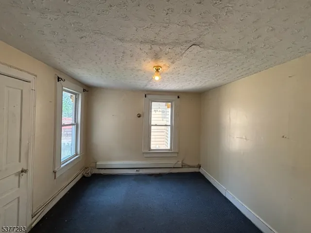 $464,900 | 950 West 6th Street, Plainfield, NJ 07063