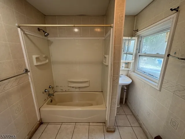 $464,900 | 950 West 6th Street, Plainfield, NJ 07063