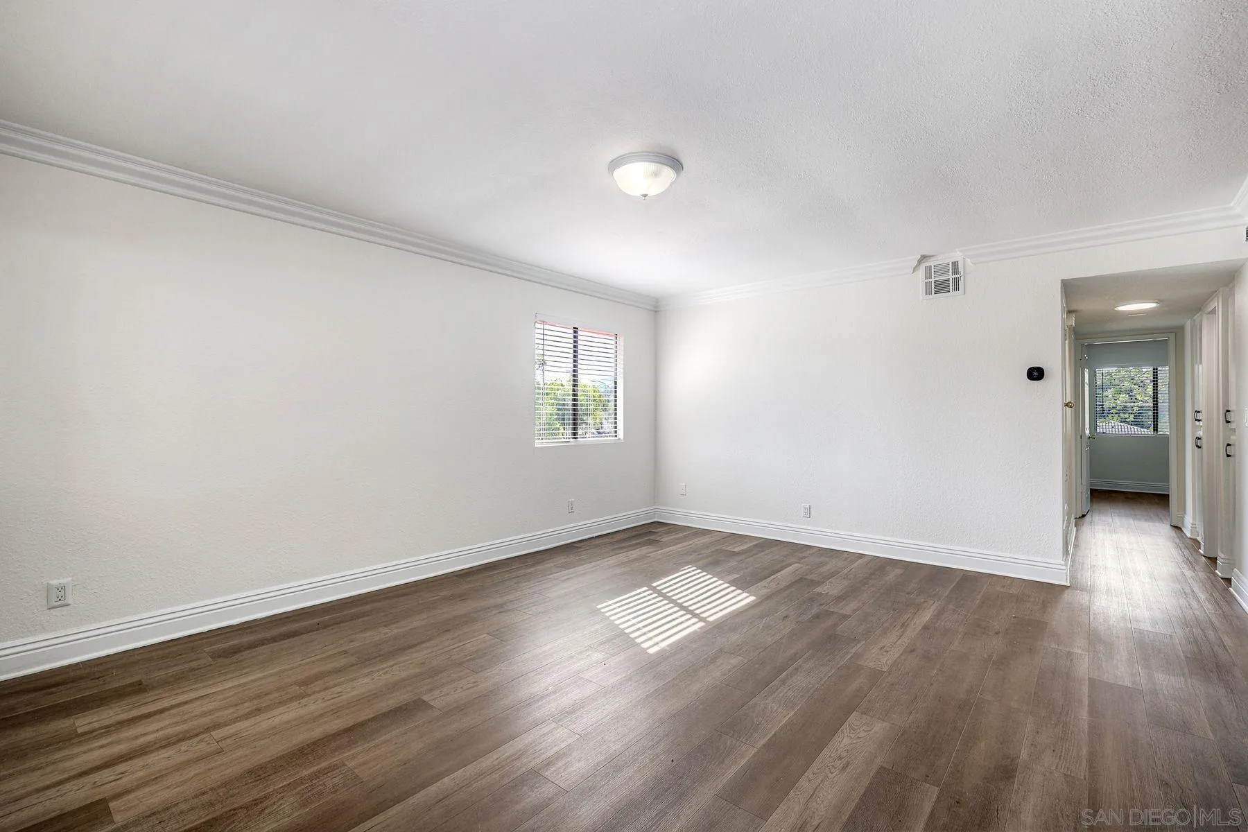 9948 San Juan Street, Unit 4 Spring Valley, CA 91977 - Photo 4 of 25