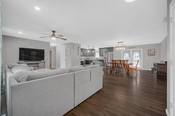 $398,900 | 1482 East 400 South, Knox, IN 46534