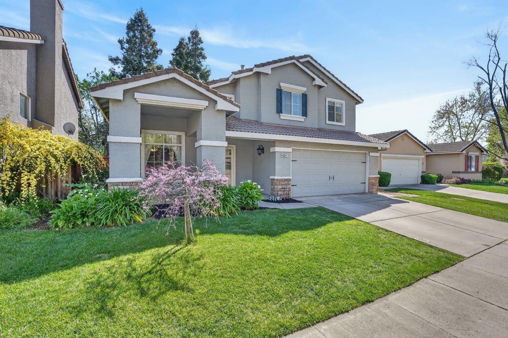 4004 Spindrifter Lane Elk Grove, CA 95758 - Photo 32 of 36