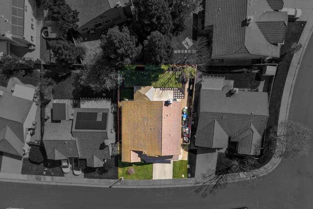 4004 Spindrifter Lane Elk Grove, CA 95758 - Photo 35 of 36