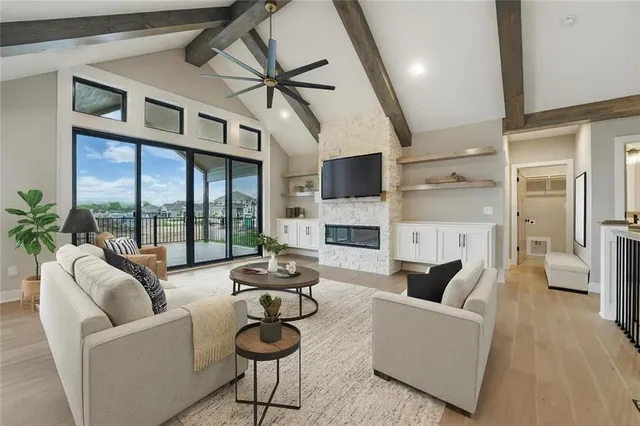 $775,000 | 361 Northwest Patch Court, Lee's Summit, MO 64081