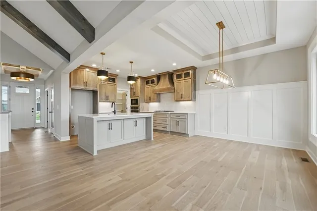 $775,000 | 361 Northwest Patch Court, Lee's Summit, MO 64081