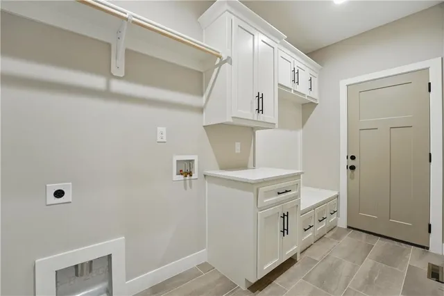 $775,000 | 361 Northwest Patch Court, Lee's Summit, MO 64081