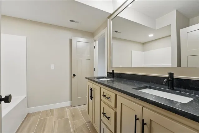 $775,000 | 361 Northwest Patch Court, Lee's Summit, MO 64081