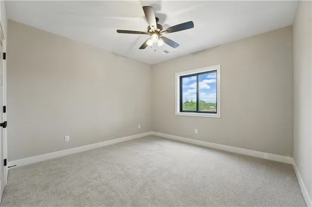 $775,000 | 361 Northwest Patch Court, Lee's Summit, MO 64081