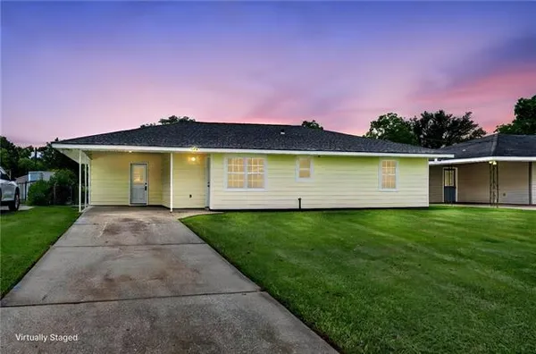 $2,000 | 109 Tiemaker Road, Belle Chasse, LA 70037