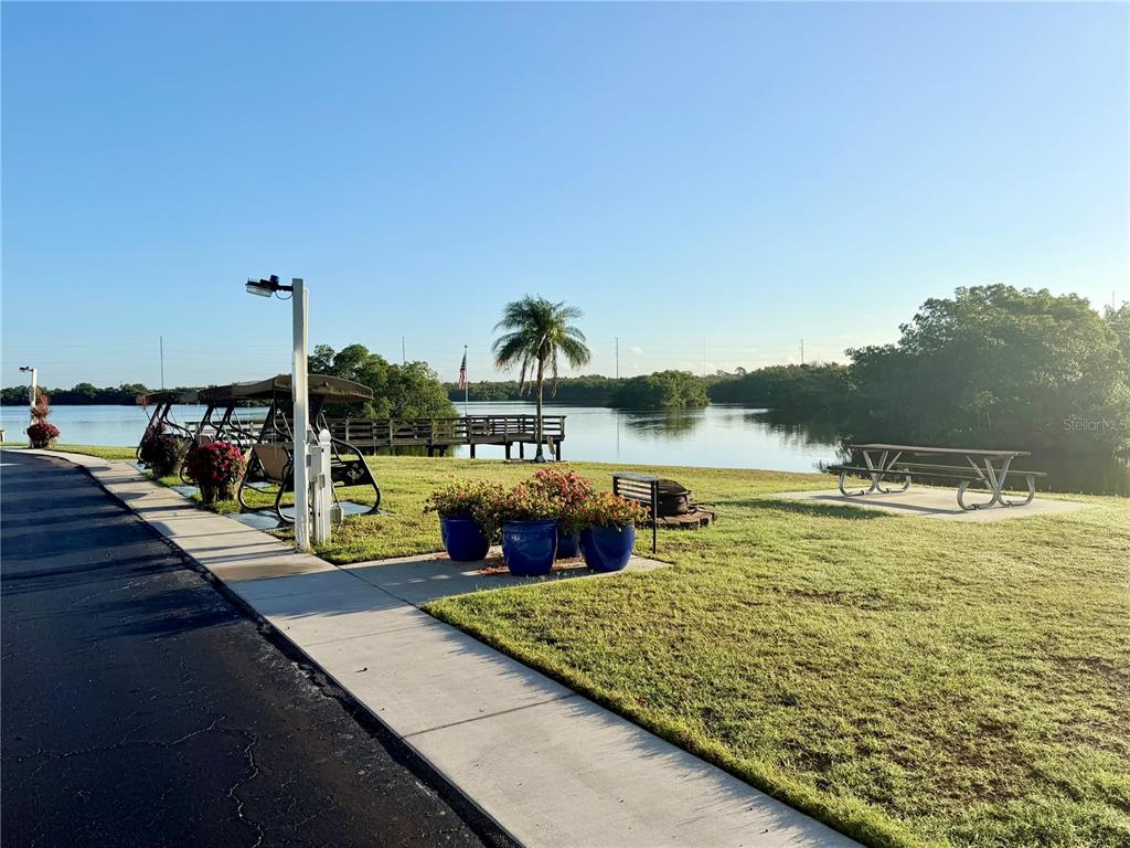 10399 67th Avenue North, Unit 4 St. Petersburg, FL 33708 - Photo 18 of 19