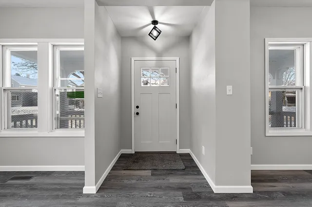 $269,900 | 1013 South 22nd Street, Manitowoc, WI 54220