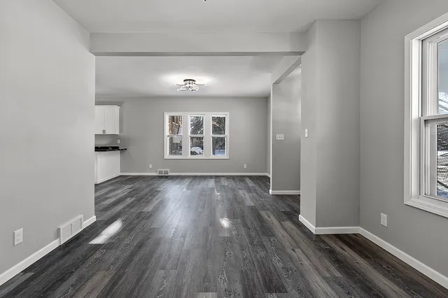 $269,900 | 1013 South 22nd Street, Manitowoc, WI 54220