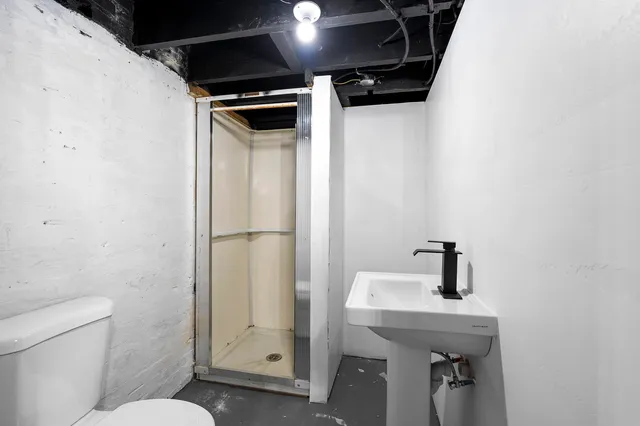 $269,900 | 1013 South 22nd Street, Manitowoc, WI 54220