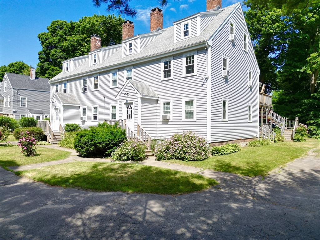 6 Ropewalk Court, Unit 8 Plymouth, MA 02360 - Photo 1 of 32