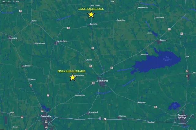 a close up of a shower